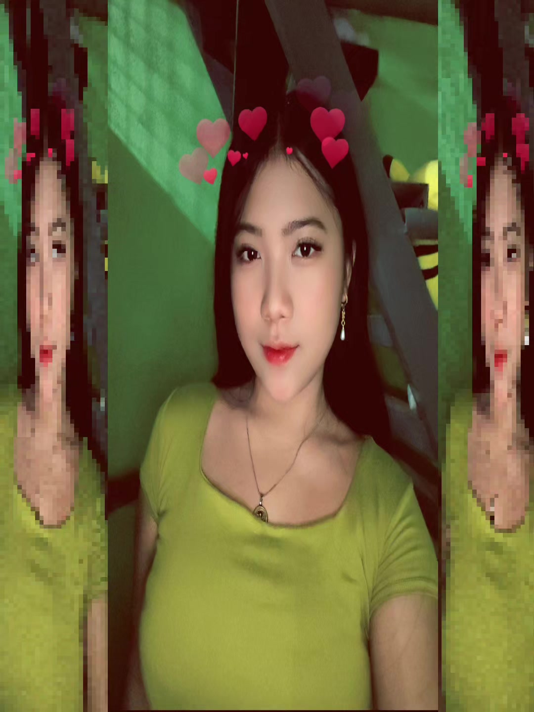 @urgirl_crxtn