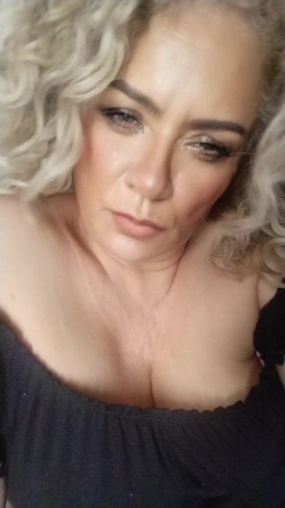 @ELI_FLO2000