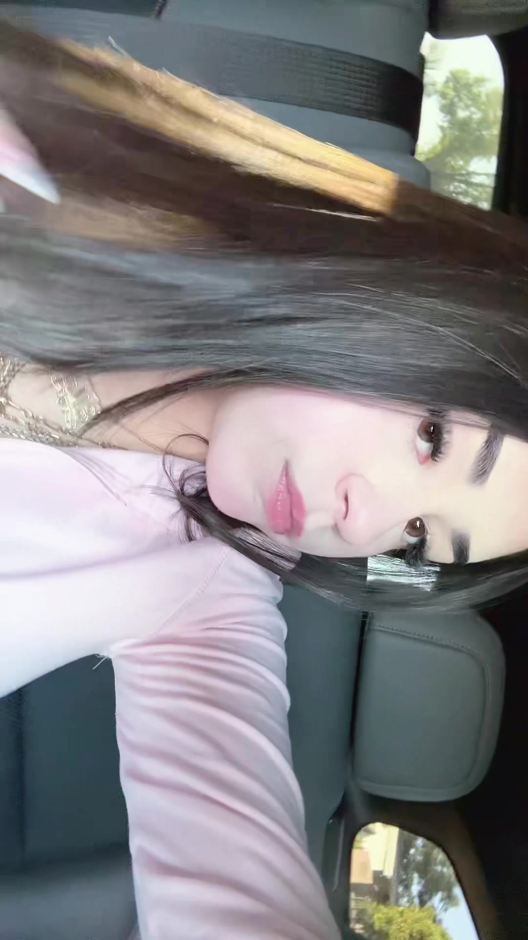 @𝙴𝚕𝚕𝚊&hearts;