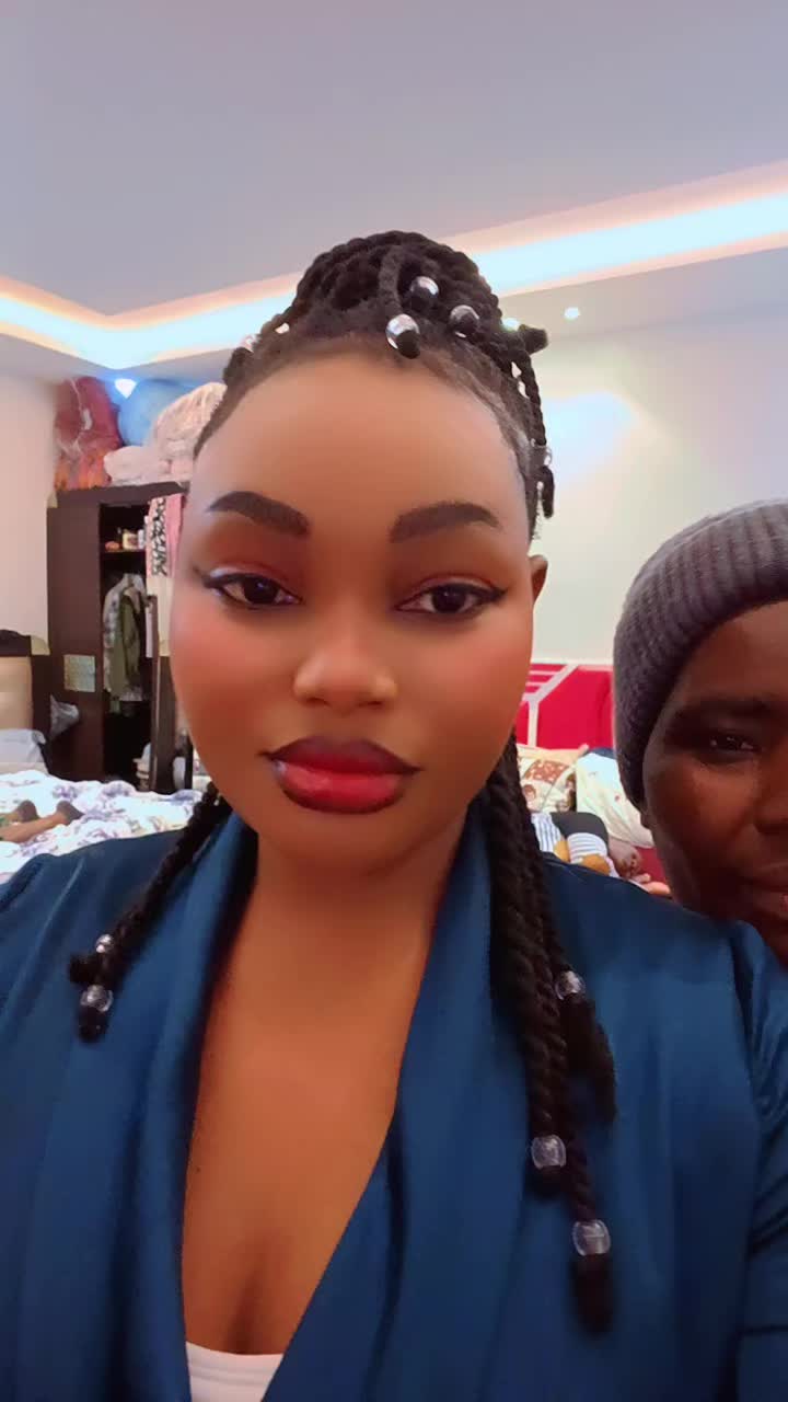 @QVINNA