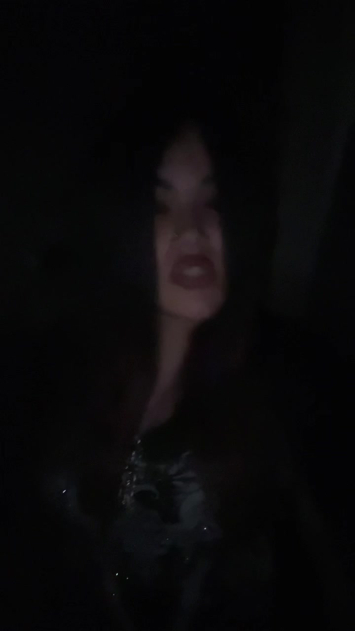 @23