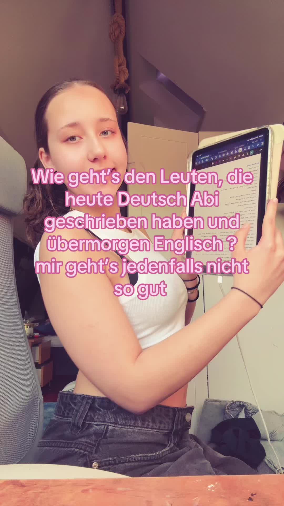 @sophkae