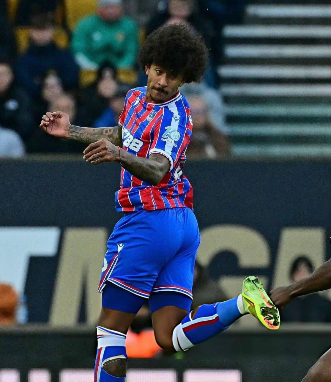 @Footy Lover 🏳️&zwj;🌈⚽️