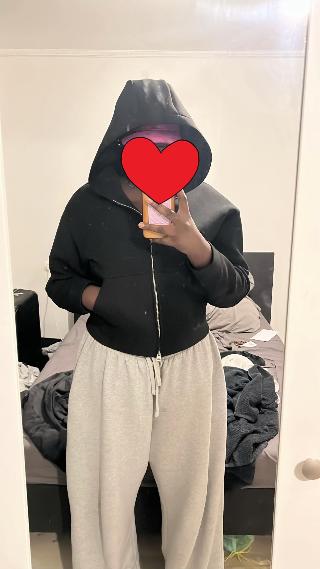 @𝐀𝐰𝐚☆