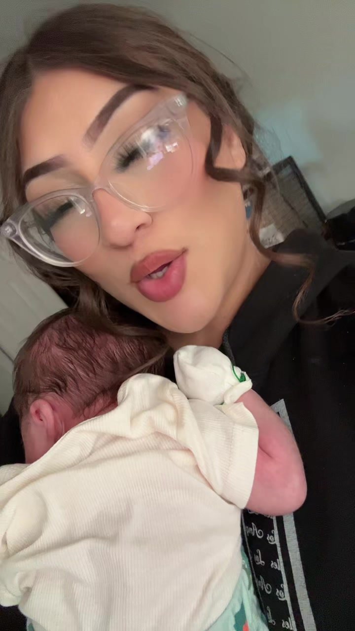 @Mamii_Xoxo