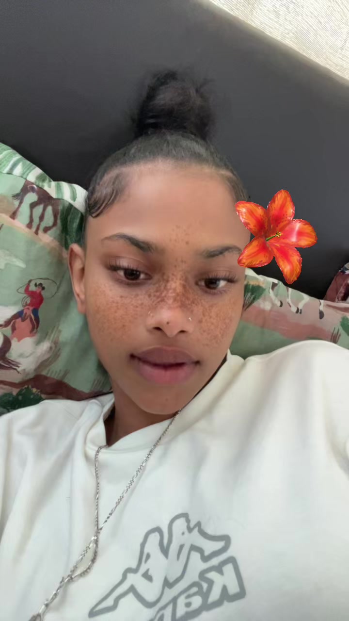 @kereena🦋🌹