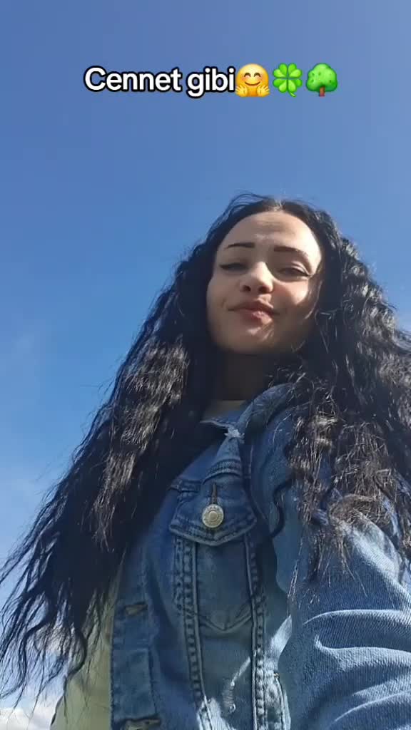 @G&Uuml;L🌹AY🌙