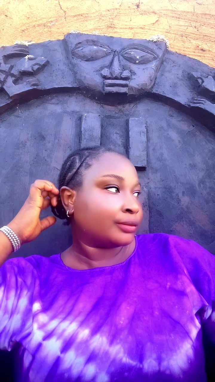@👑ADEDOYIN👑