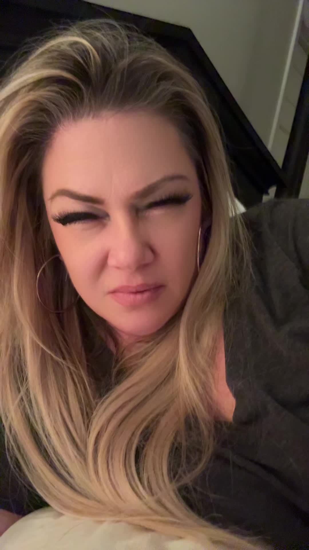 @10_uh_see ❌