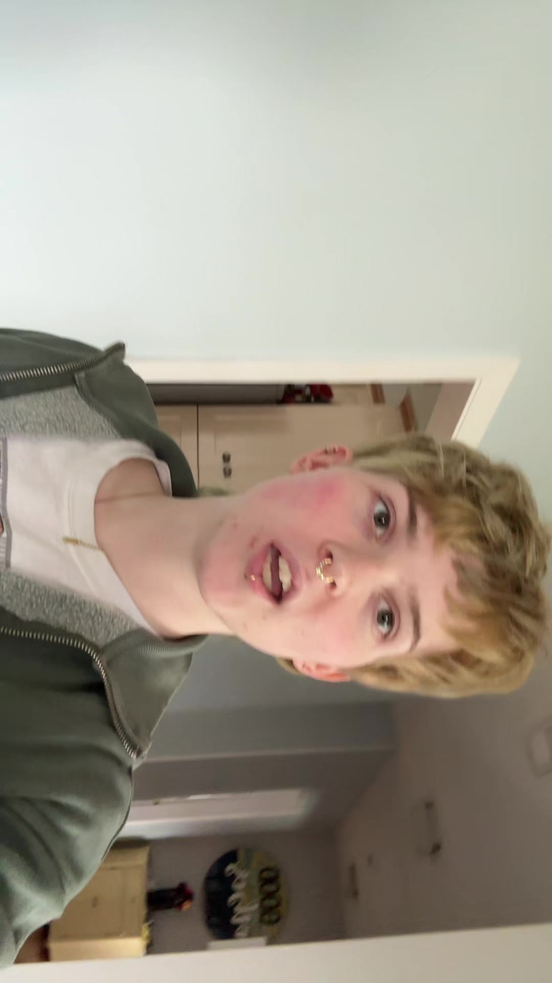 @CH33K_C14PP3R69
