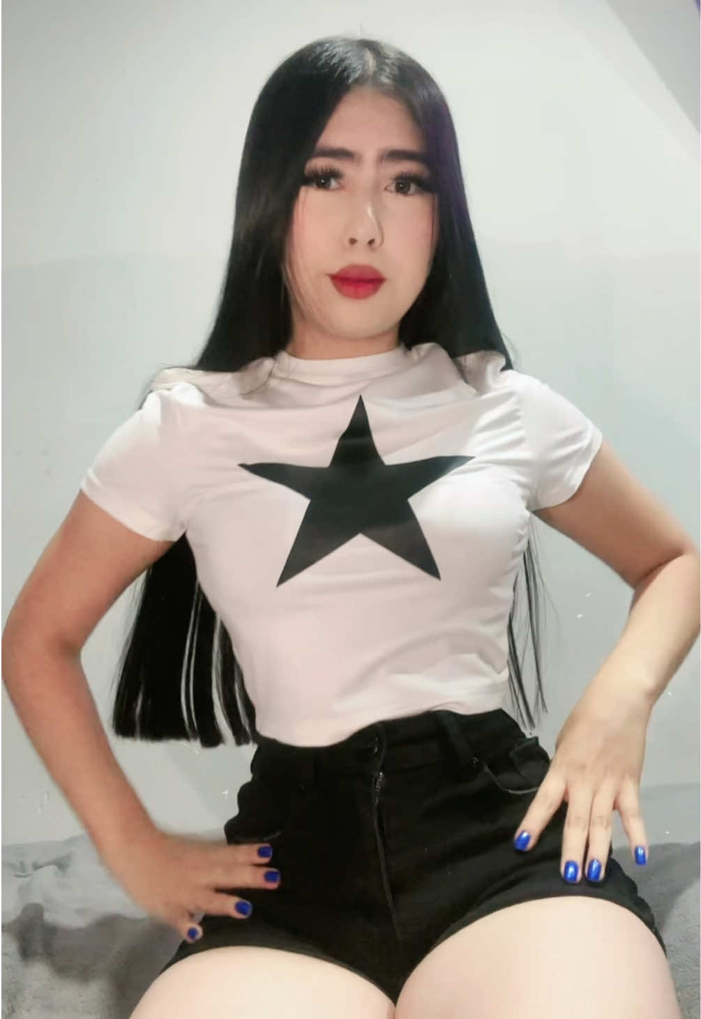 @𝓜✰