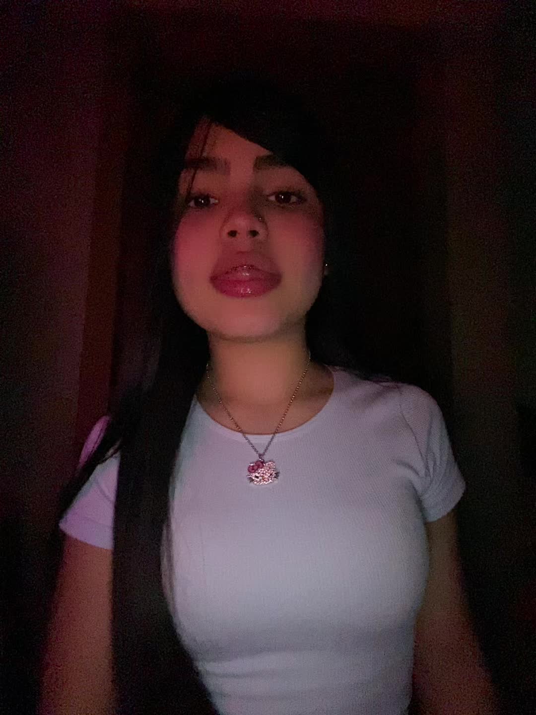 @𝐬𝐨𝐟𝐢𝐚💘