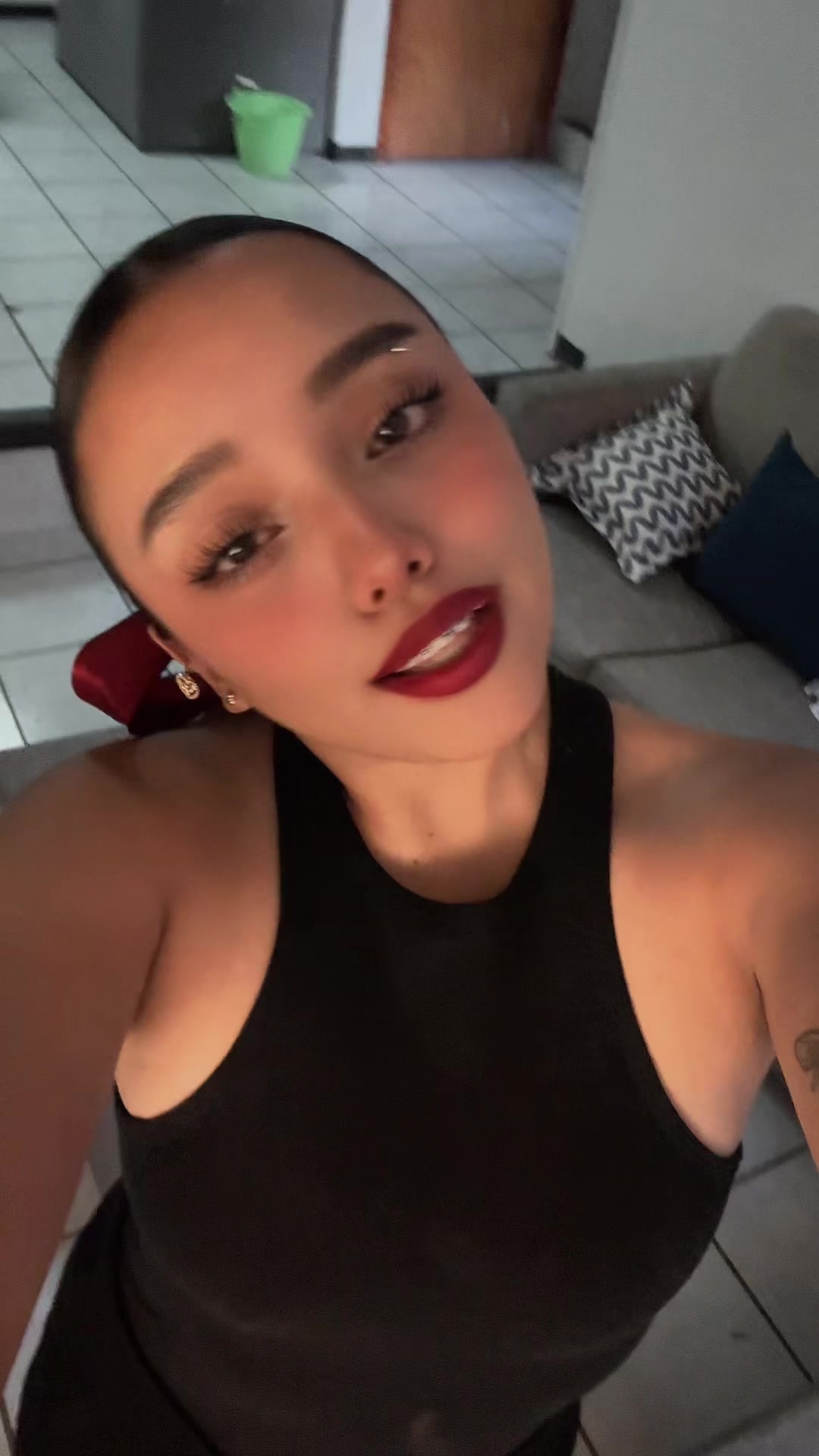 @Navaxxss