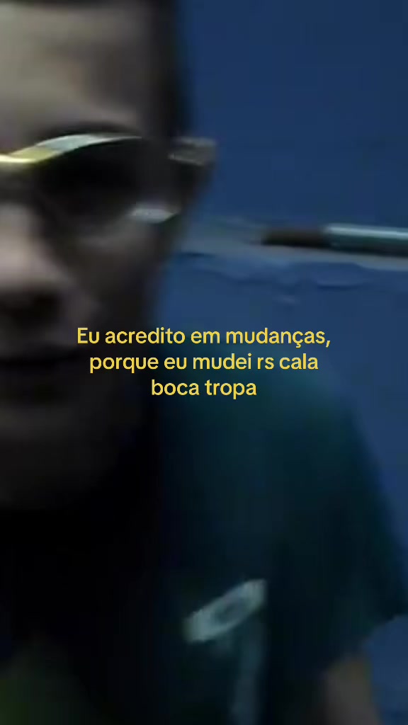 @Oque o tio e a tia fazem?