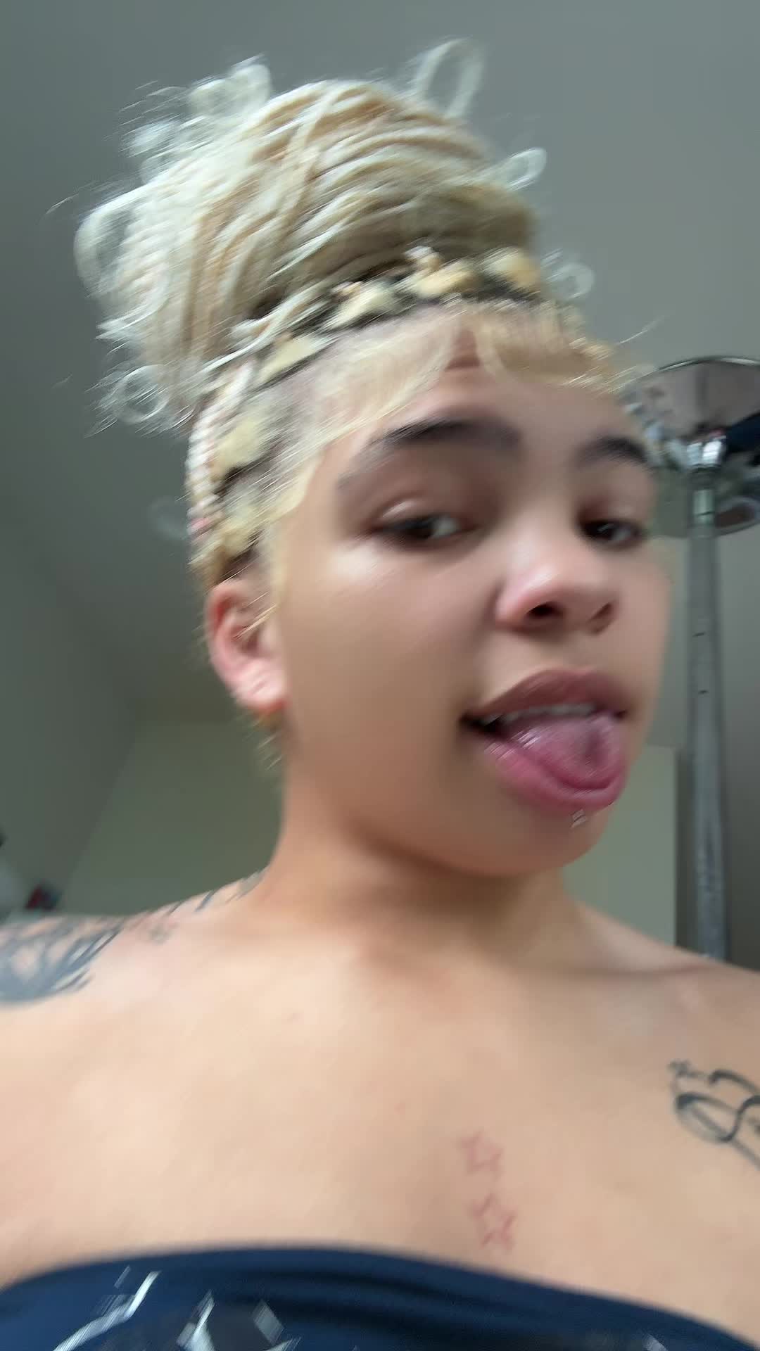 @tati2fineeeee