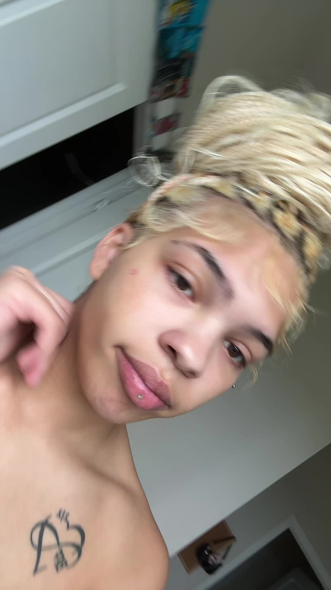 @tati2fineeeee