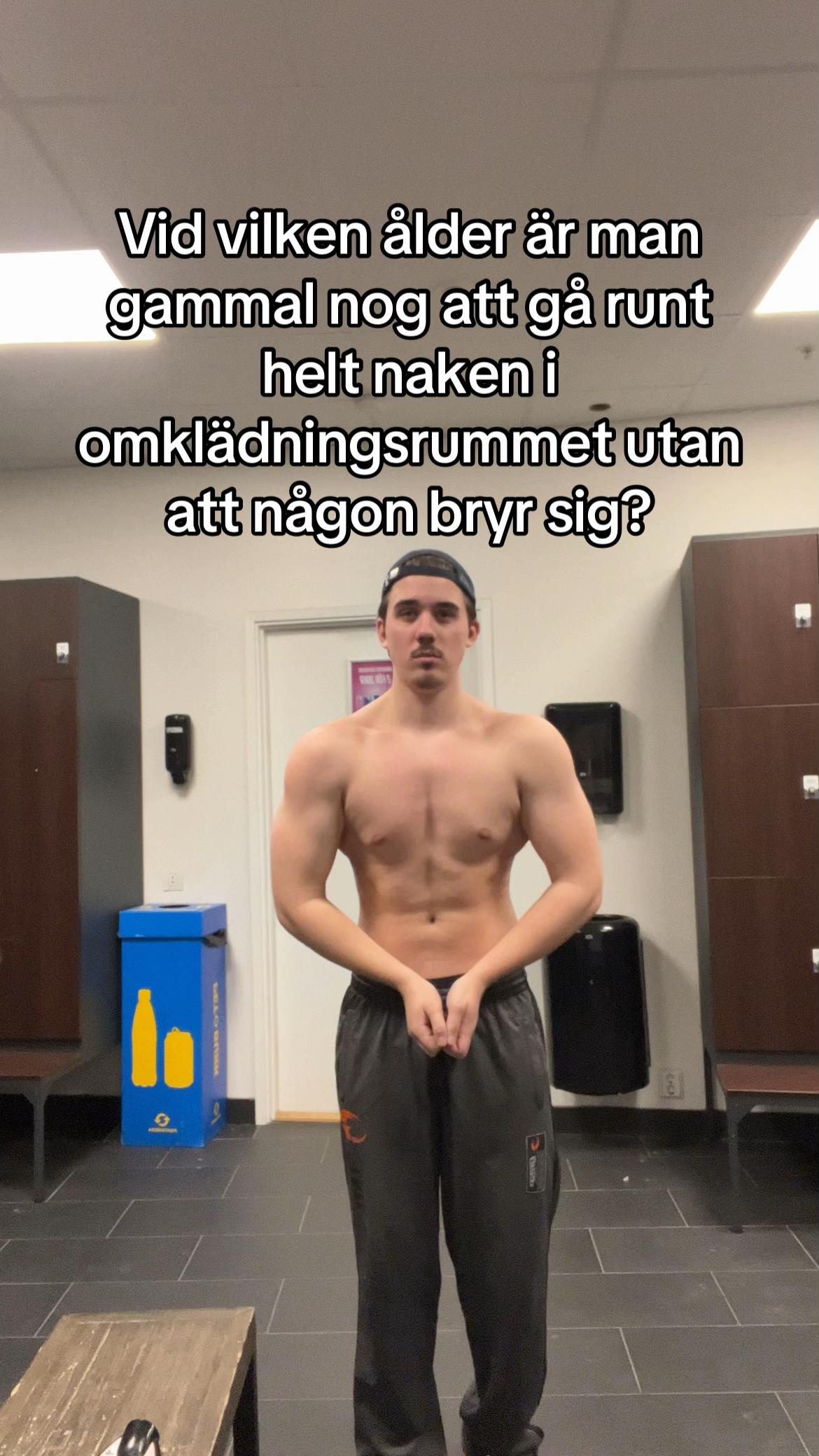 @Axel