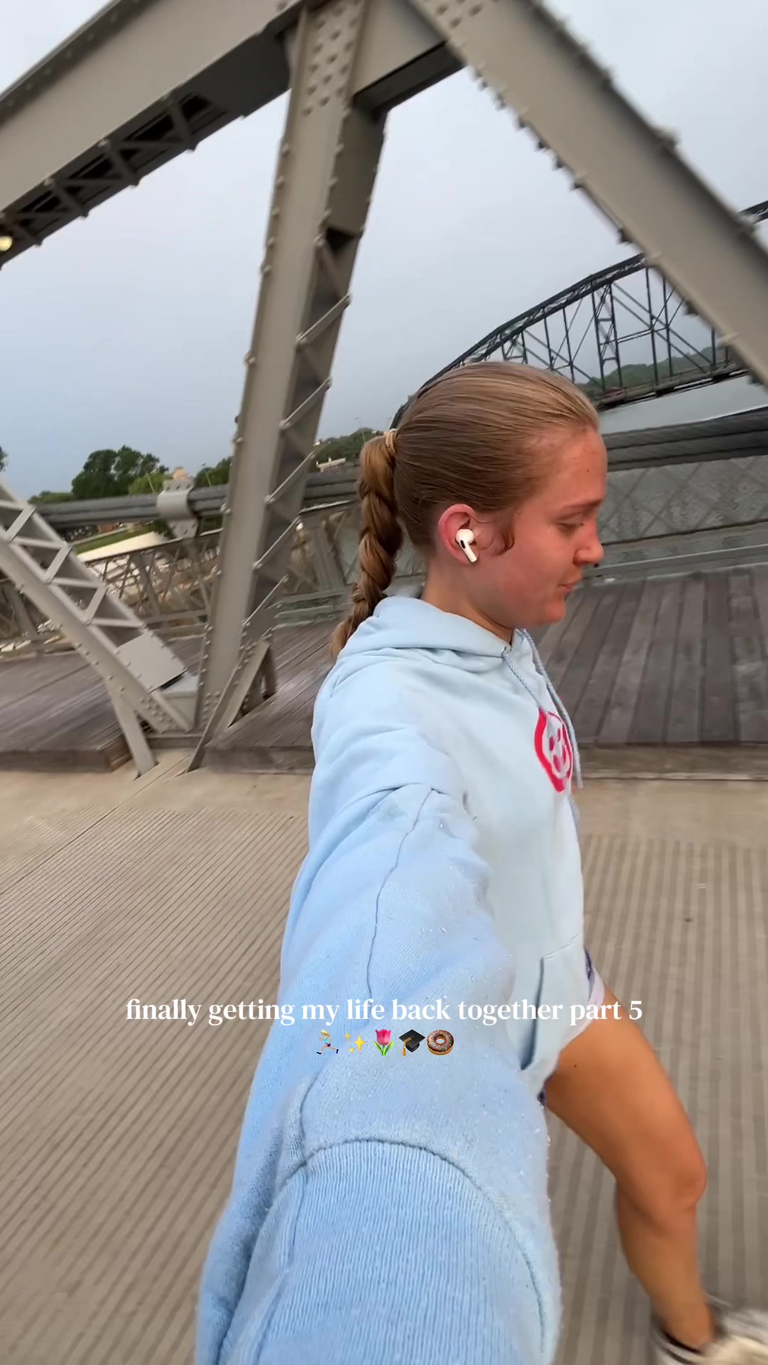 @annika