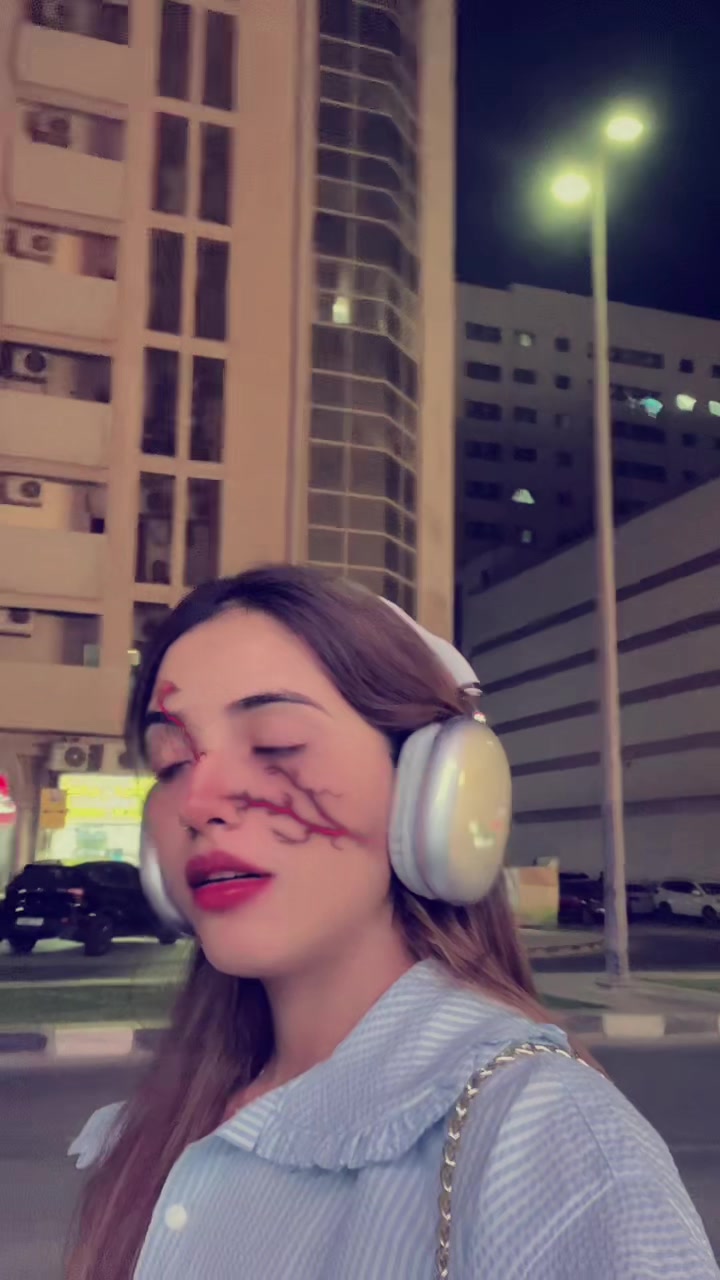@🧷