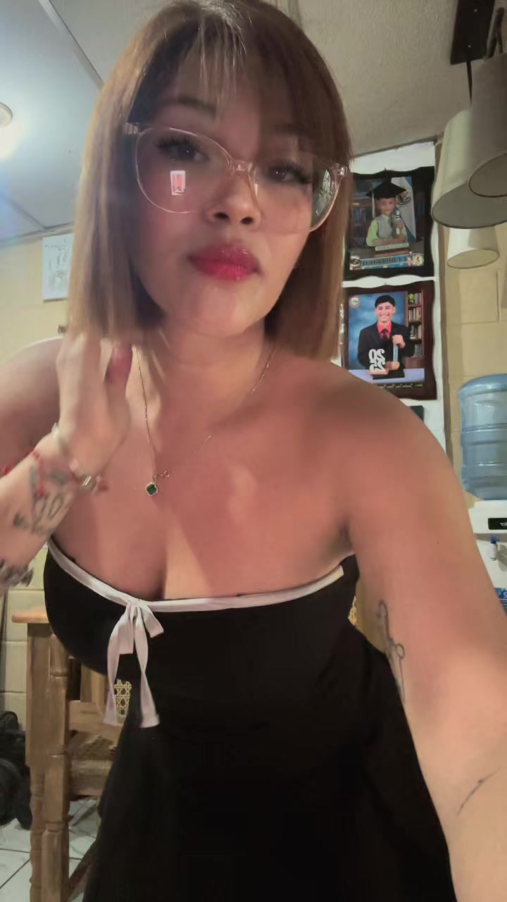 @Esperanza🦋🔥