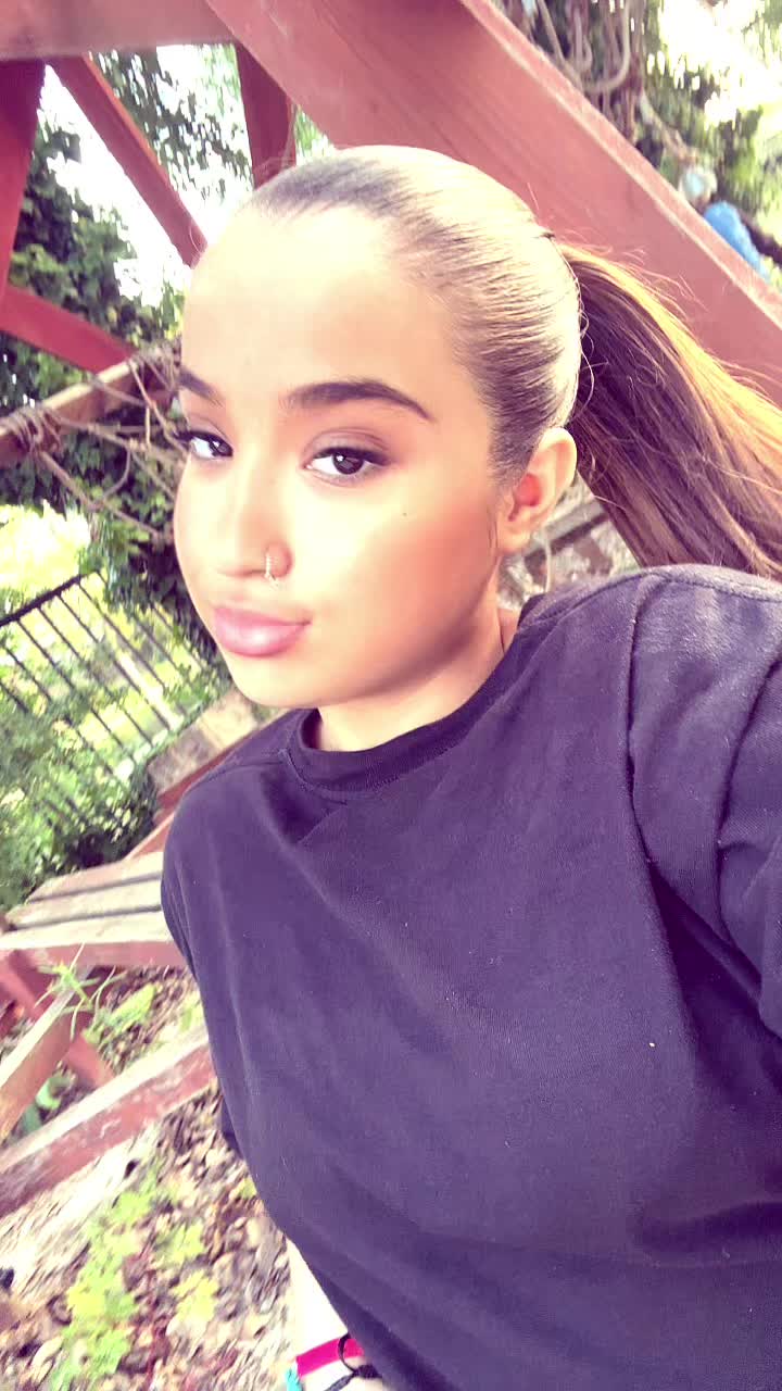 @👽&rsquo;