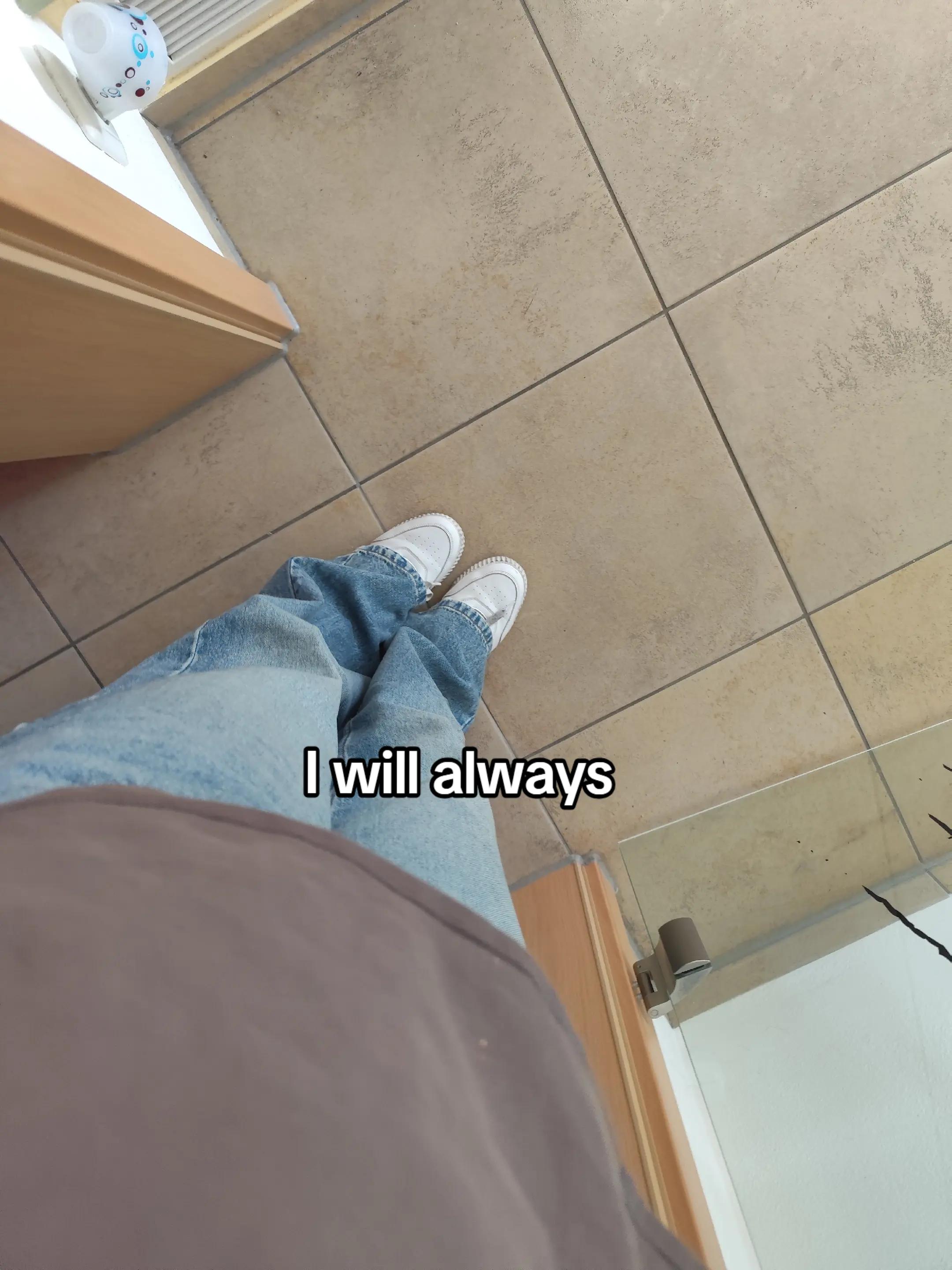 @𝐋𝐢𝐥𝐥𝐲ྀི (𝐅𝐚𝐧𝐏𝐚𝐠𝐞)