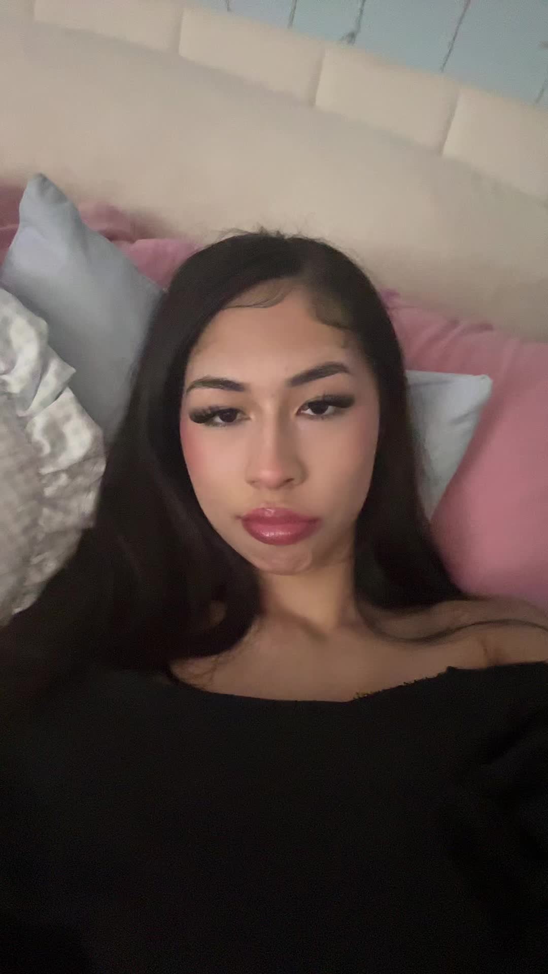 @&bull;𝖊𝖘𝖙𝖗𝖊𝖑𝖑𝖆&bull;