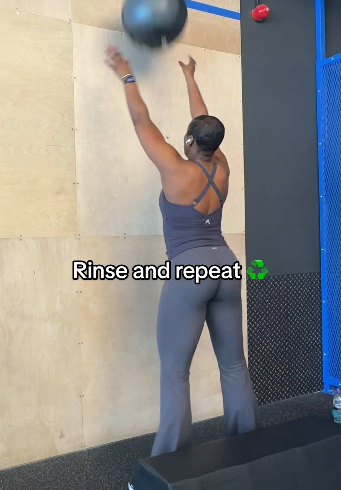 @Mercedes | Fitness & Lifestyle
