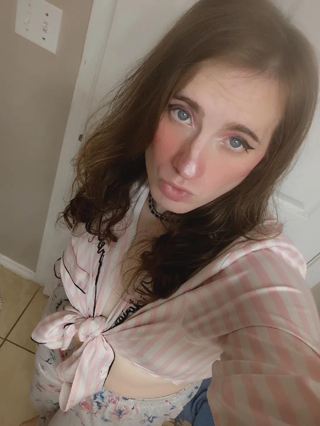 @KeiraMay 🏳️&zwj;⚧️