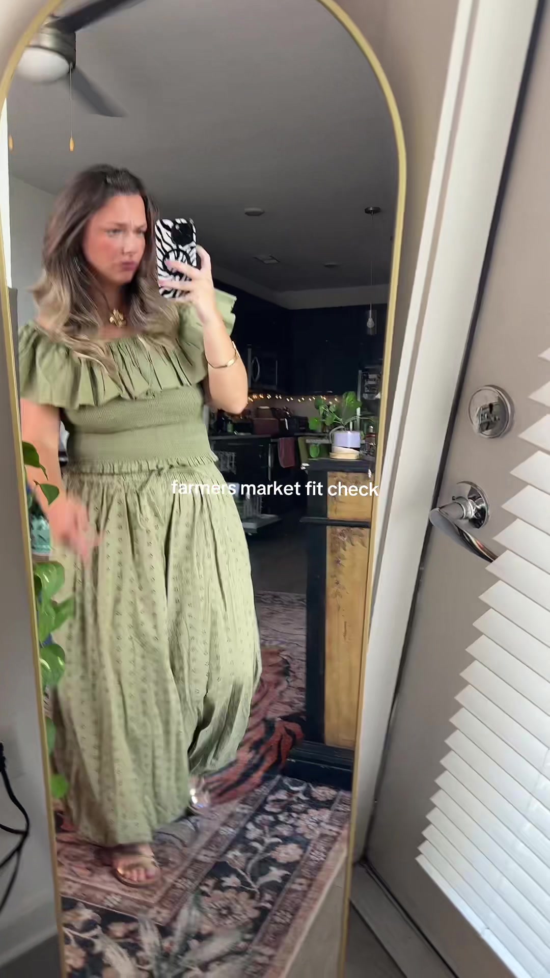 @annabogart
