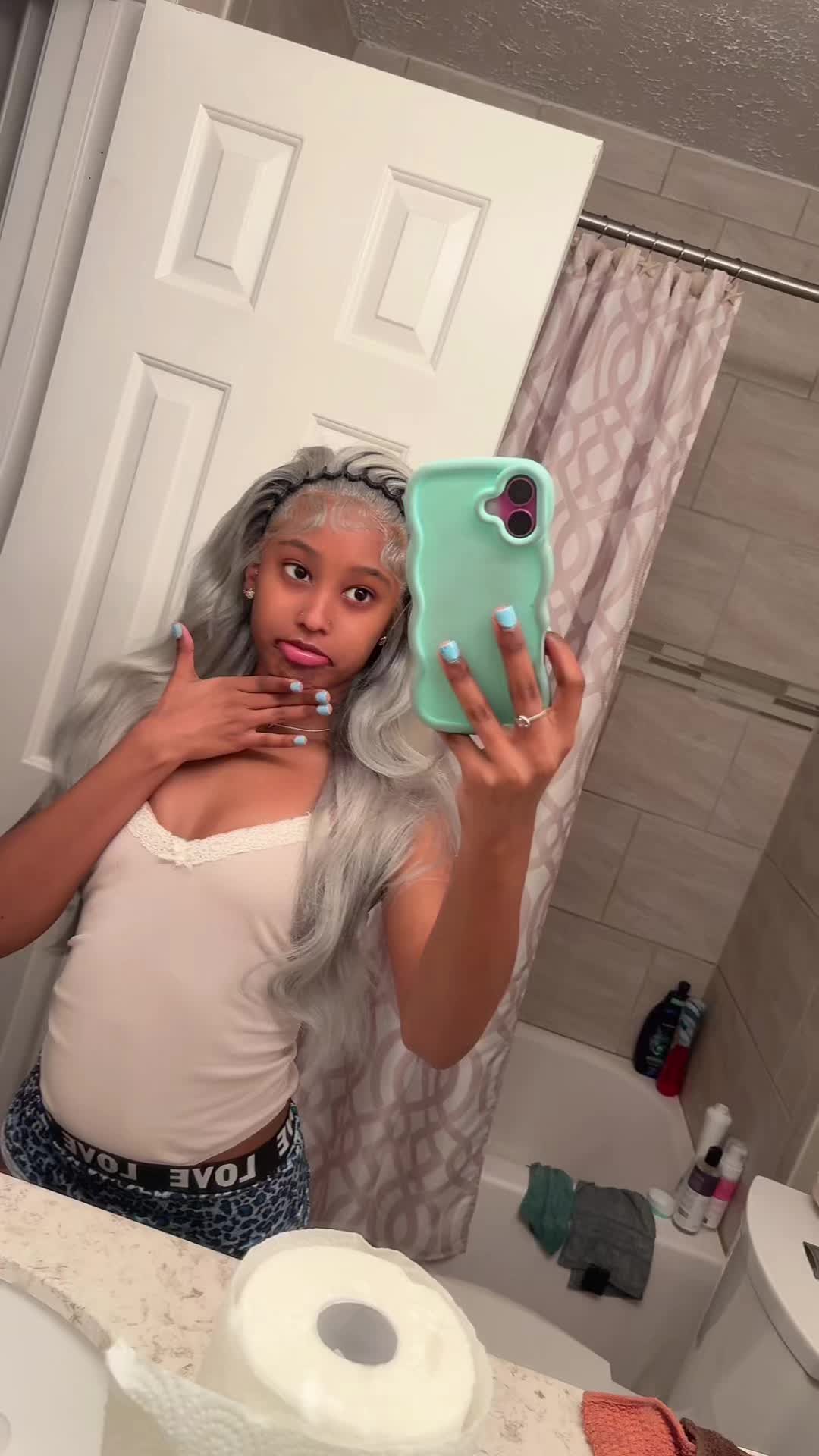 @zoriah 🎀