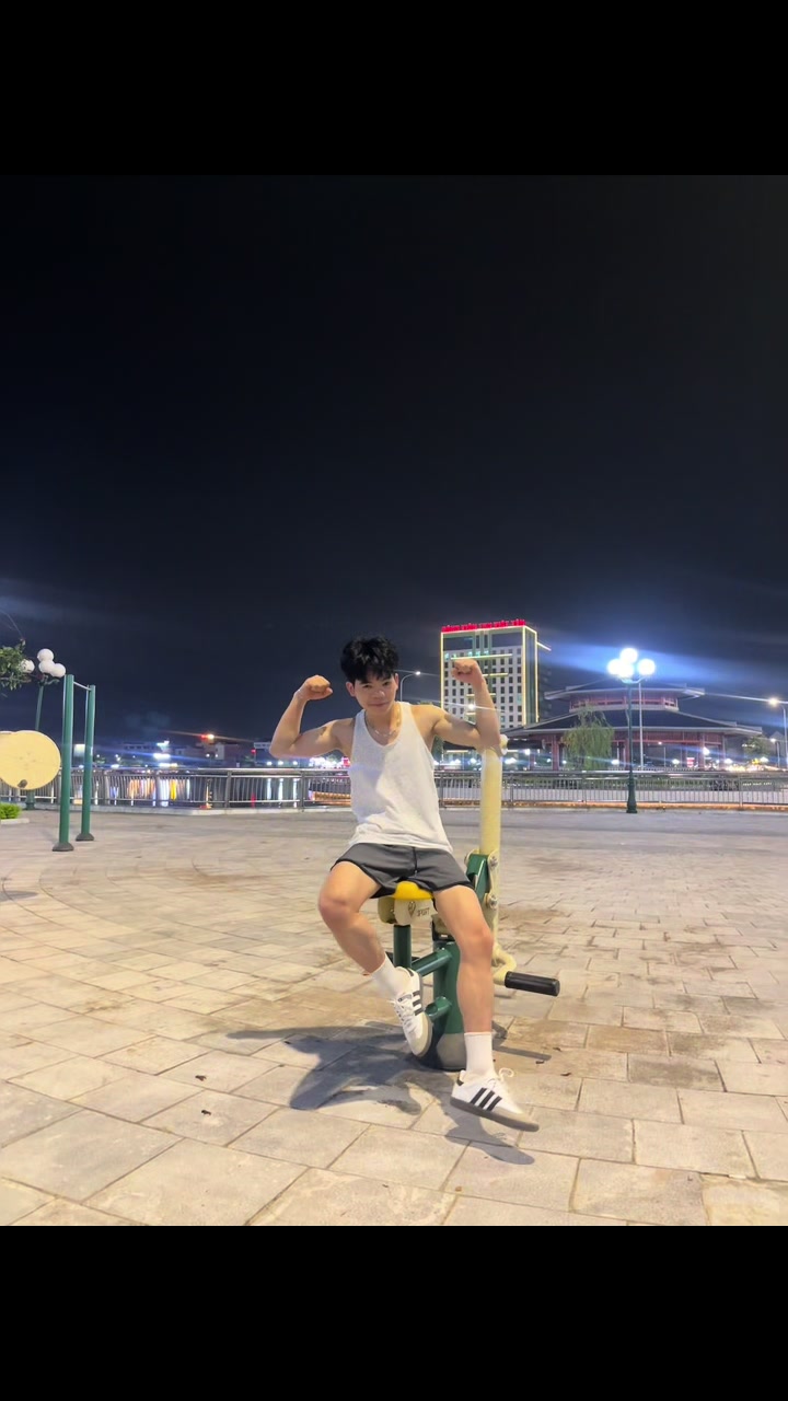 @Kh&aacute;nh Dii 🇻🇳 谭庆唯🇨🇳