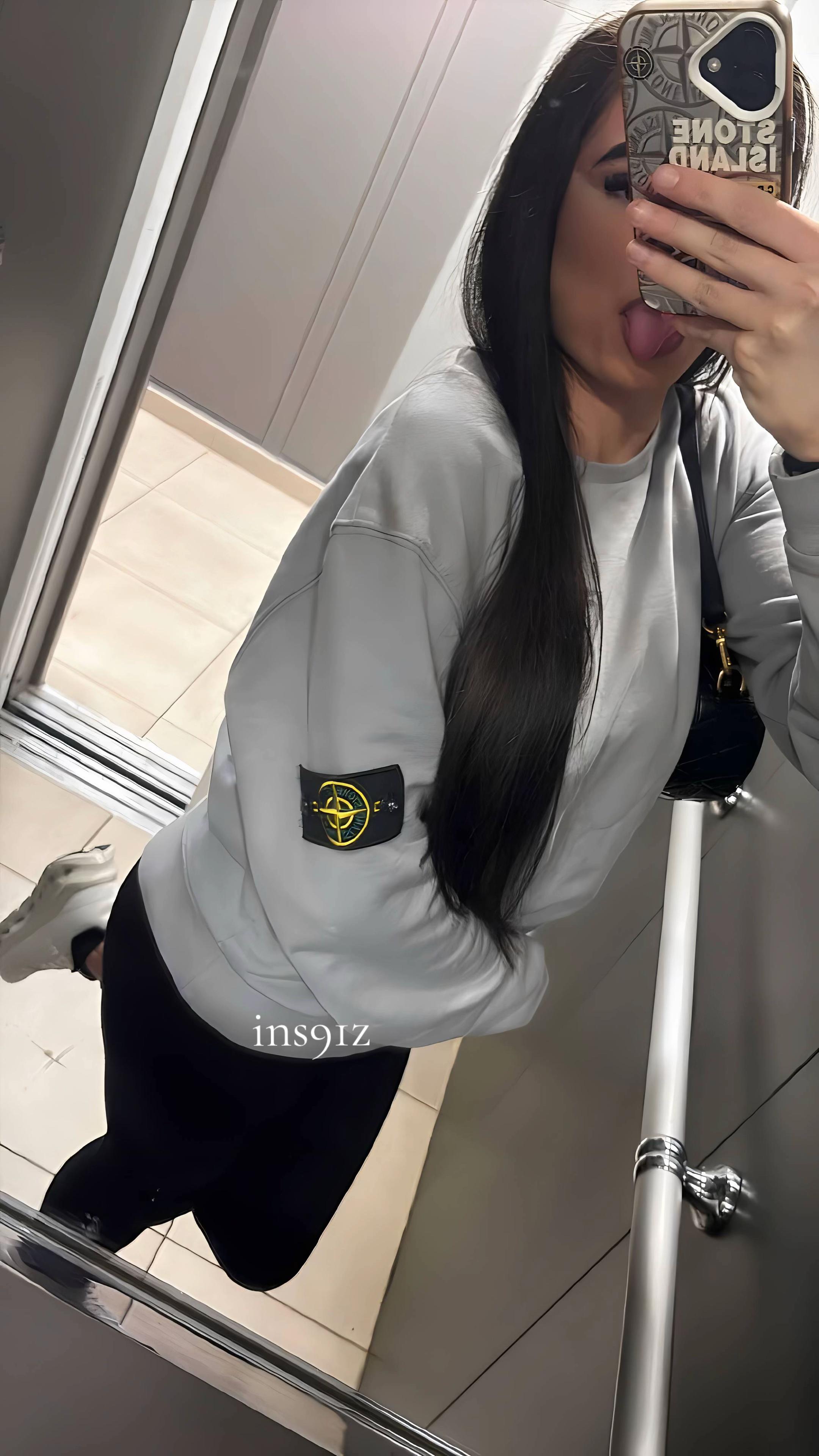 @𝑰𝒏𝒔🐍