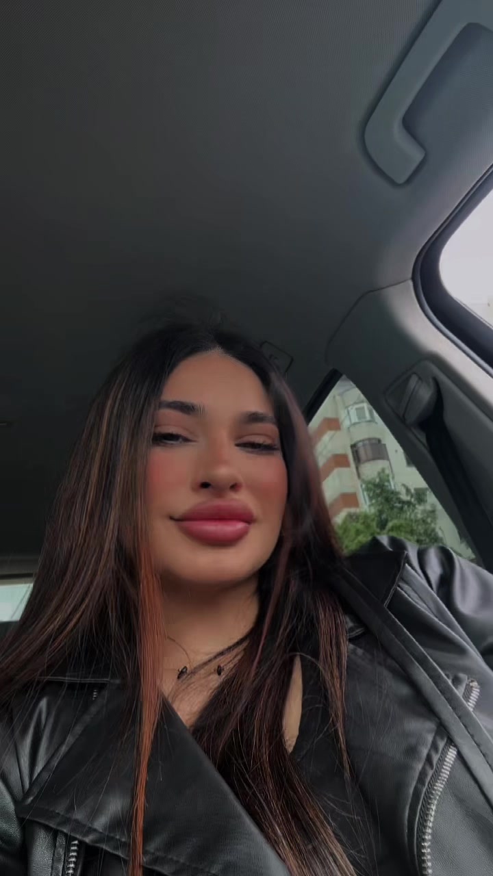 @Anna Alexa