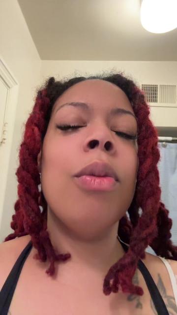 @shaesoexxtra