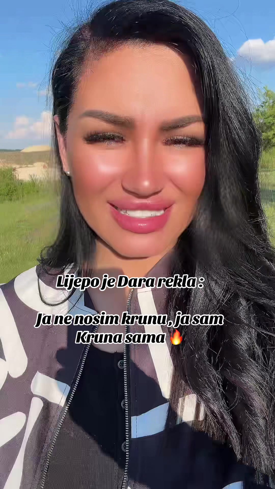 @♛𝒬𝒰𝐸𝐸𝒩 𝒪𝐹 𝐵𝒪𝒮𝒩𝐼𝒜♛