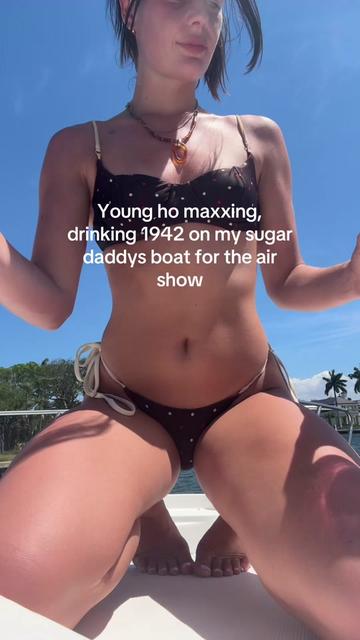 @Arabella Rose🦂