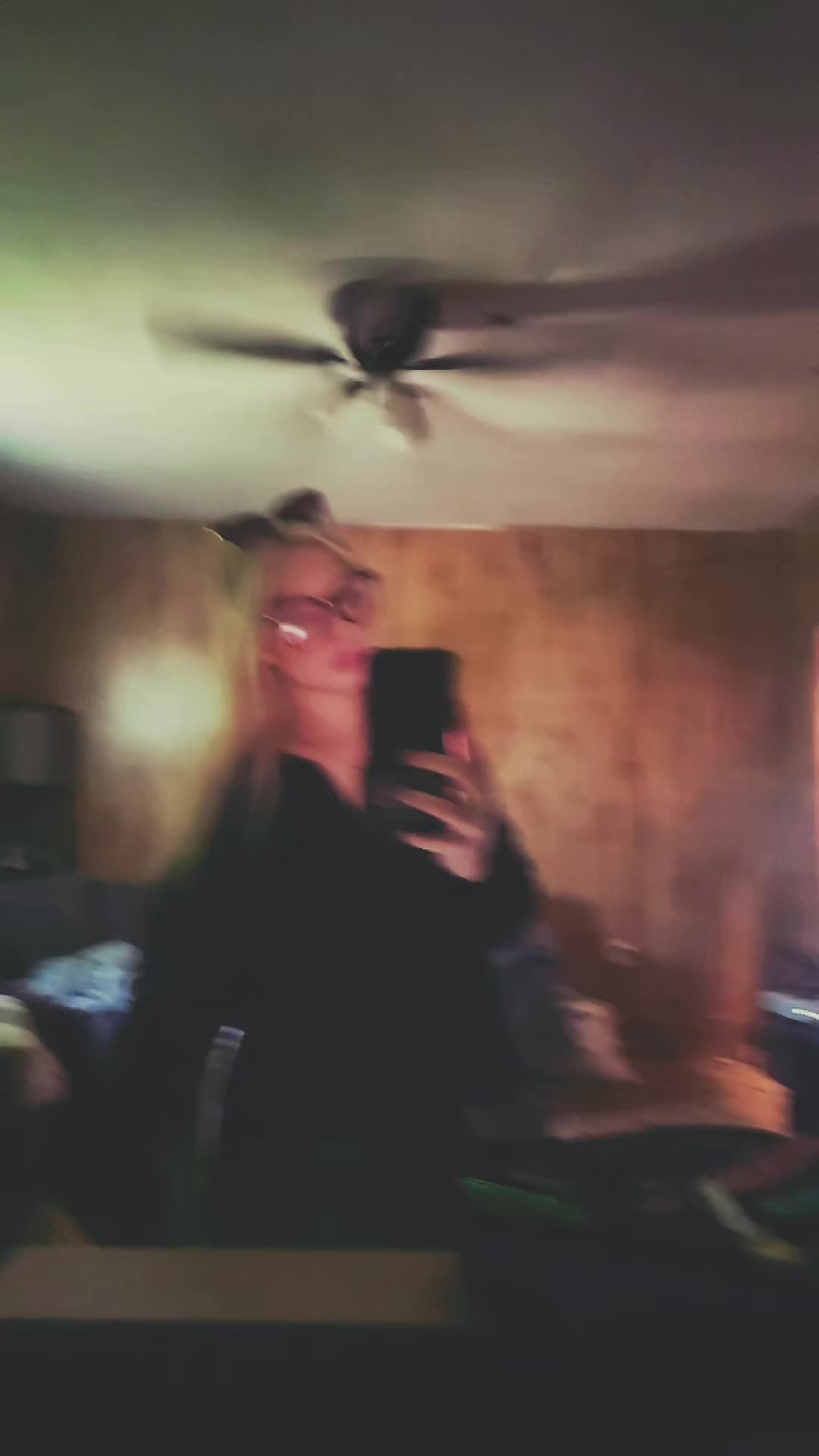 @Hayleespamzz
