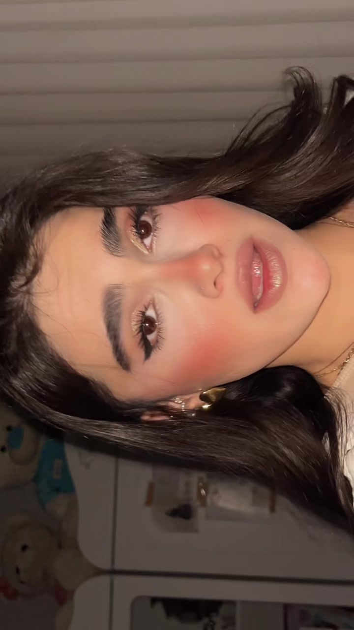 @smakamrn