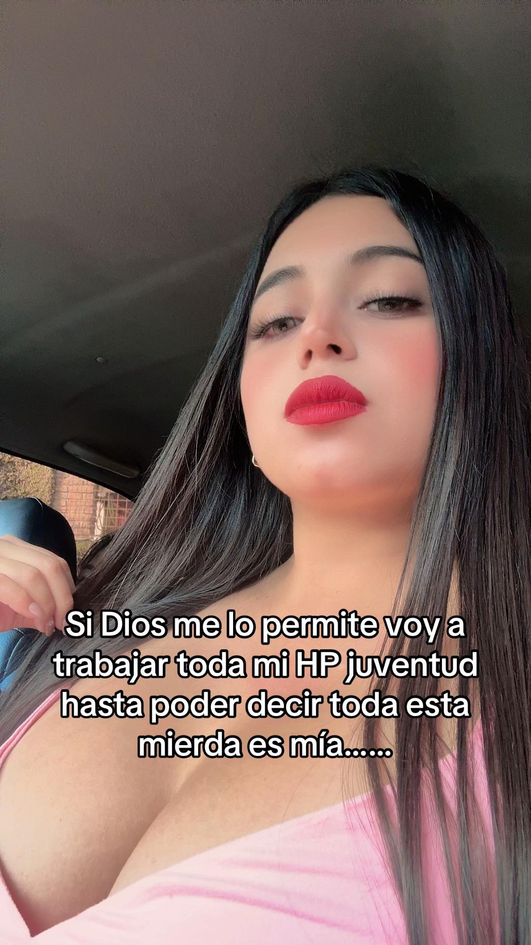 @Julissa Castro 🦍🖤🍀
