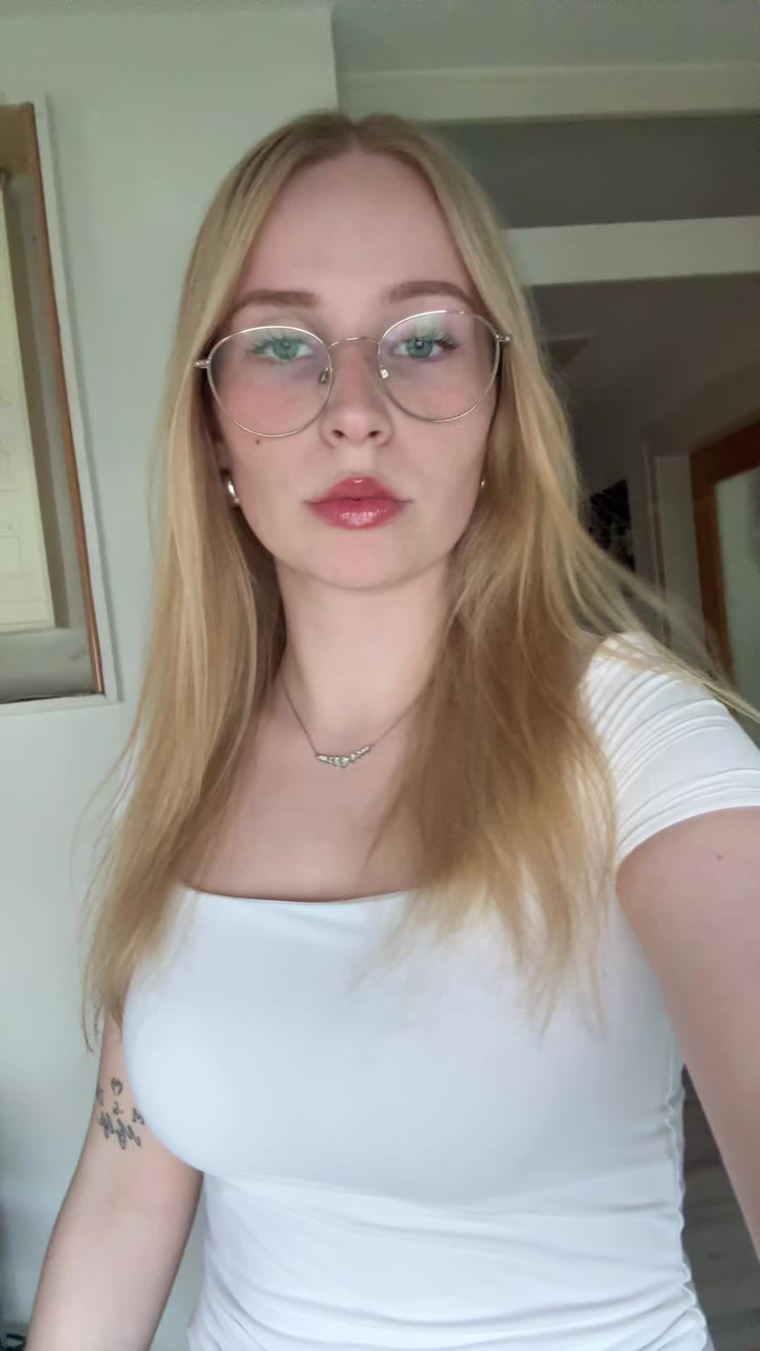 @emily🖤⛓️