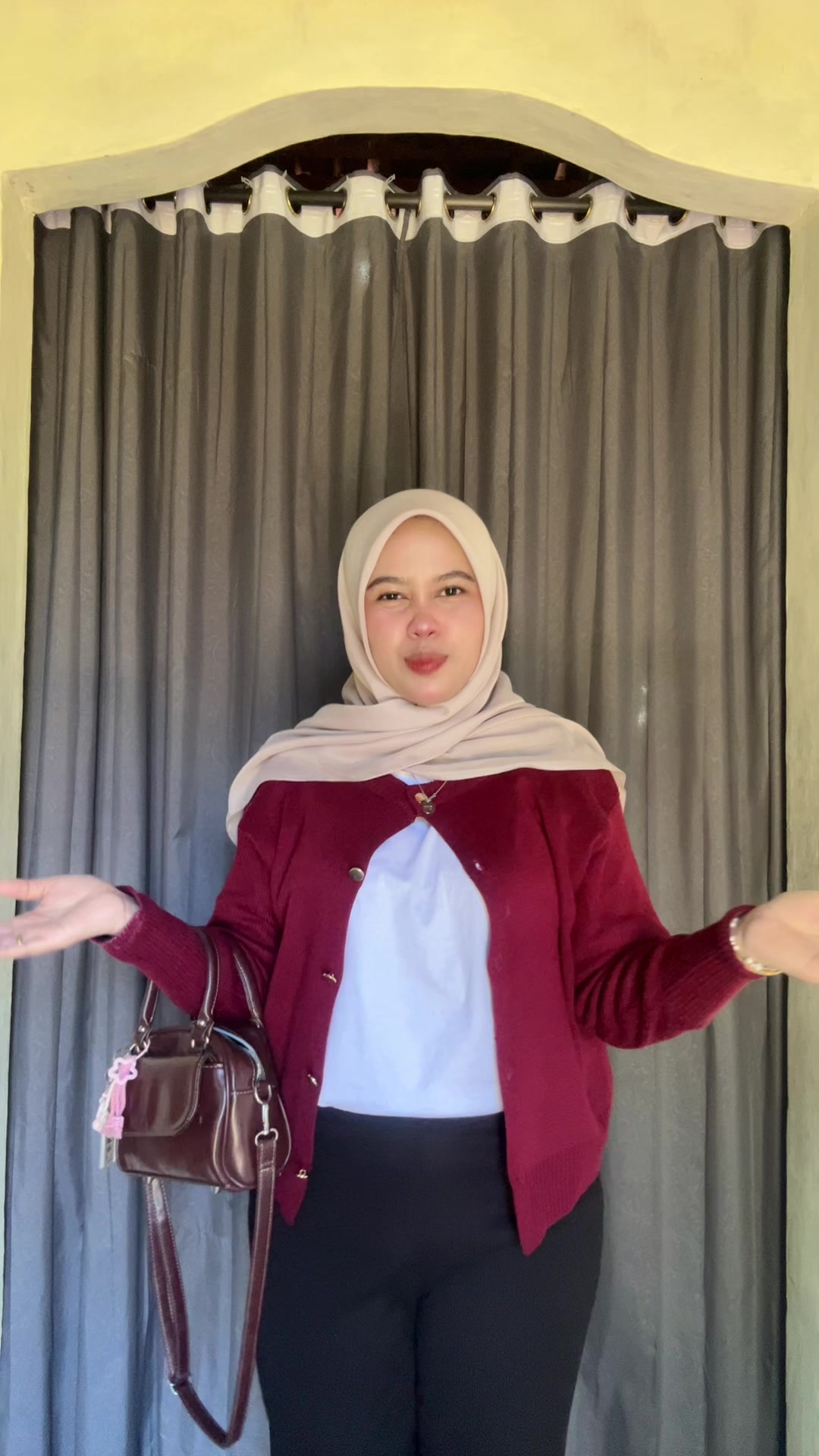 @Fatimaa