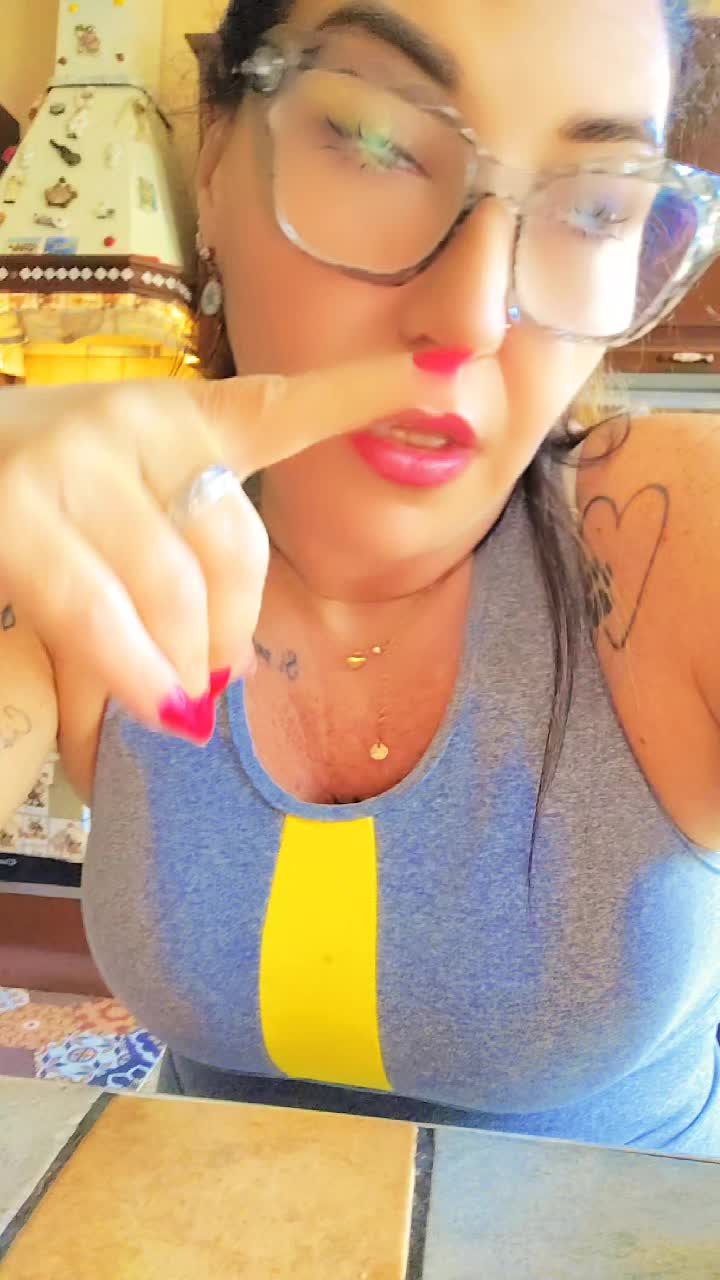 @@𝑻𝒐𝒏𝒚𝒂185🐻🌞🌛