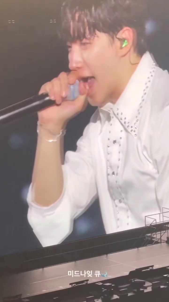 @Junho_onLeeyz