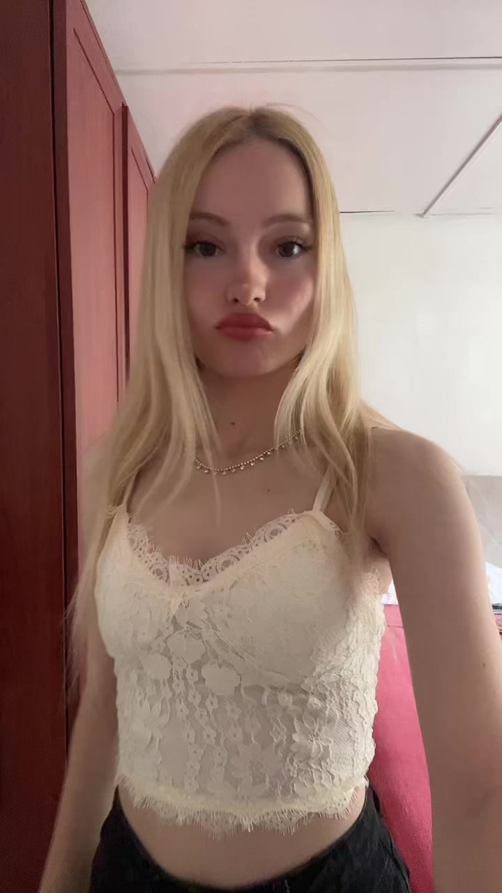@Ayşenur