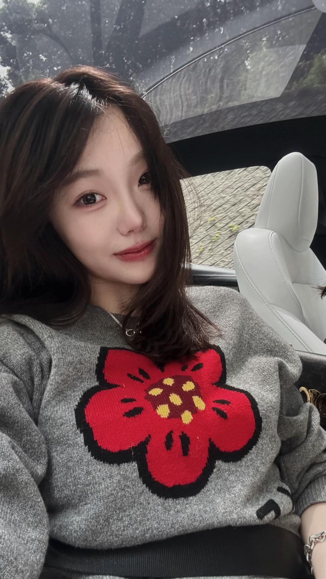 @nini