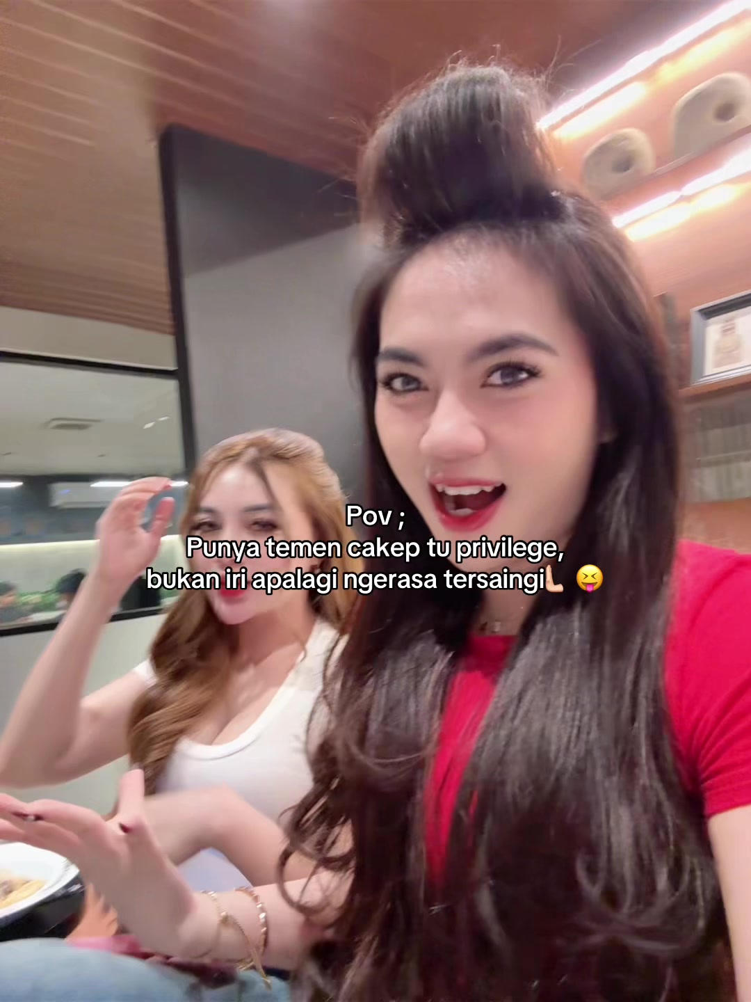 @AGNESSTANIA