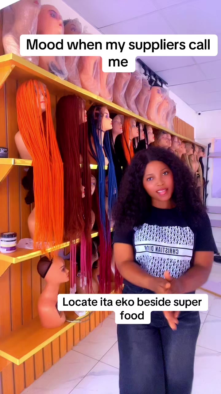 @Adejokemakemebeauty