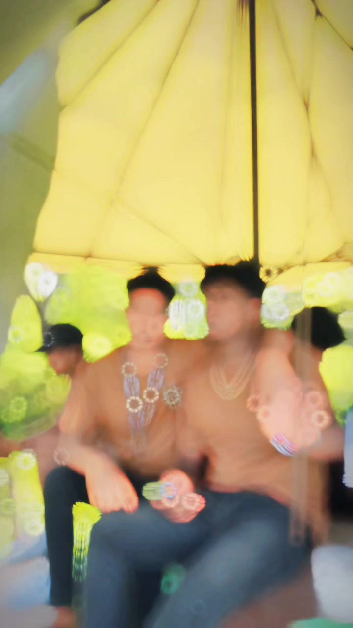 @𝙆𝙍𝙄𝙎𝙃𝙉𝘼
