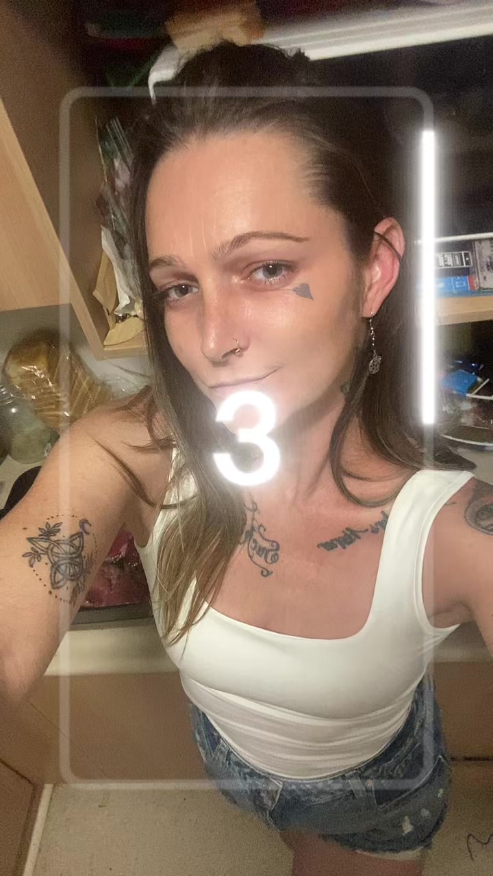 @mz_dv8
